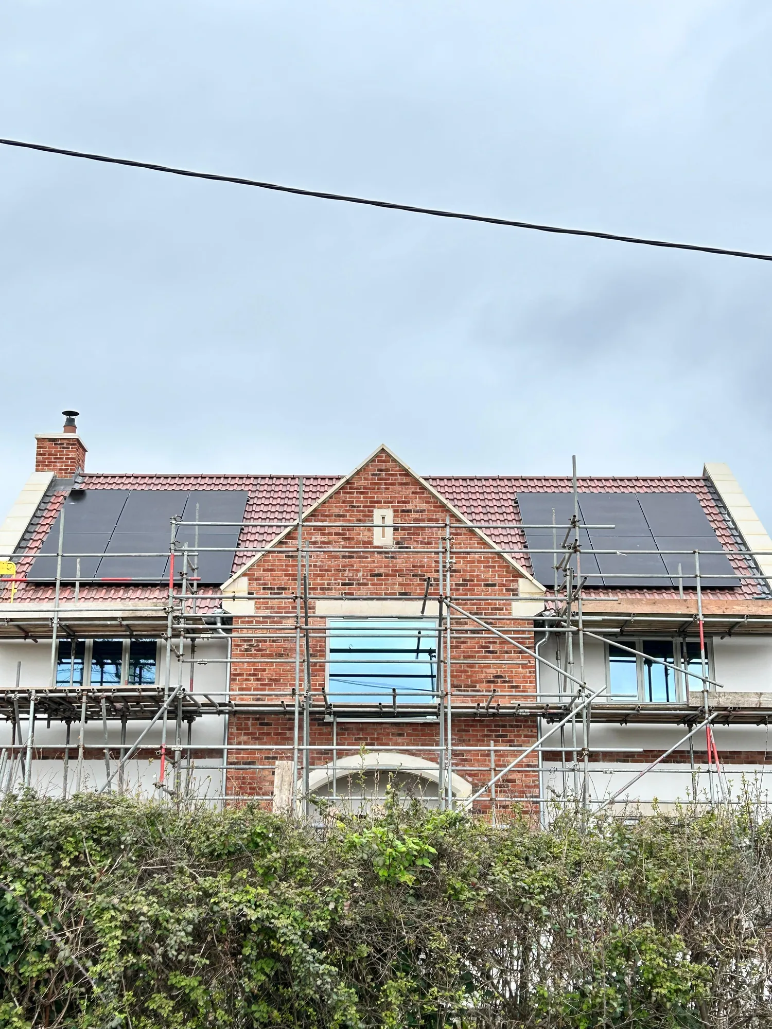 Solar PV and battery storage in Ilminster